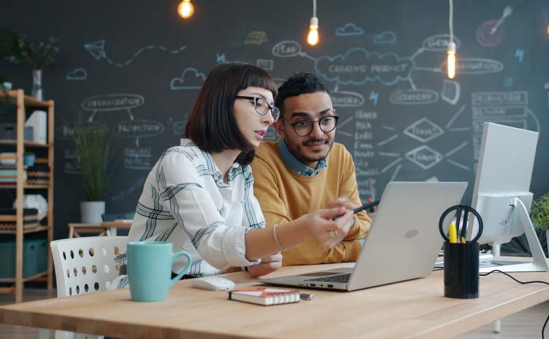 Bật lấy giờ tự động rồi thử lại là xong.